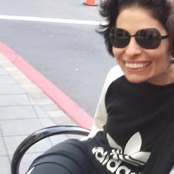 Meet your Posher, Posh - Picture 1 of 1